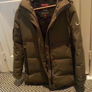 Wuxly puffer jacket - small . Worn twice. Bought for $895 selling for 450
